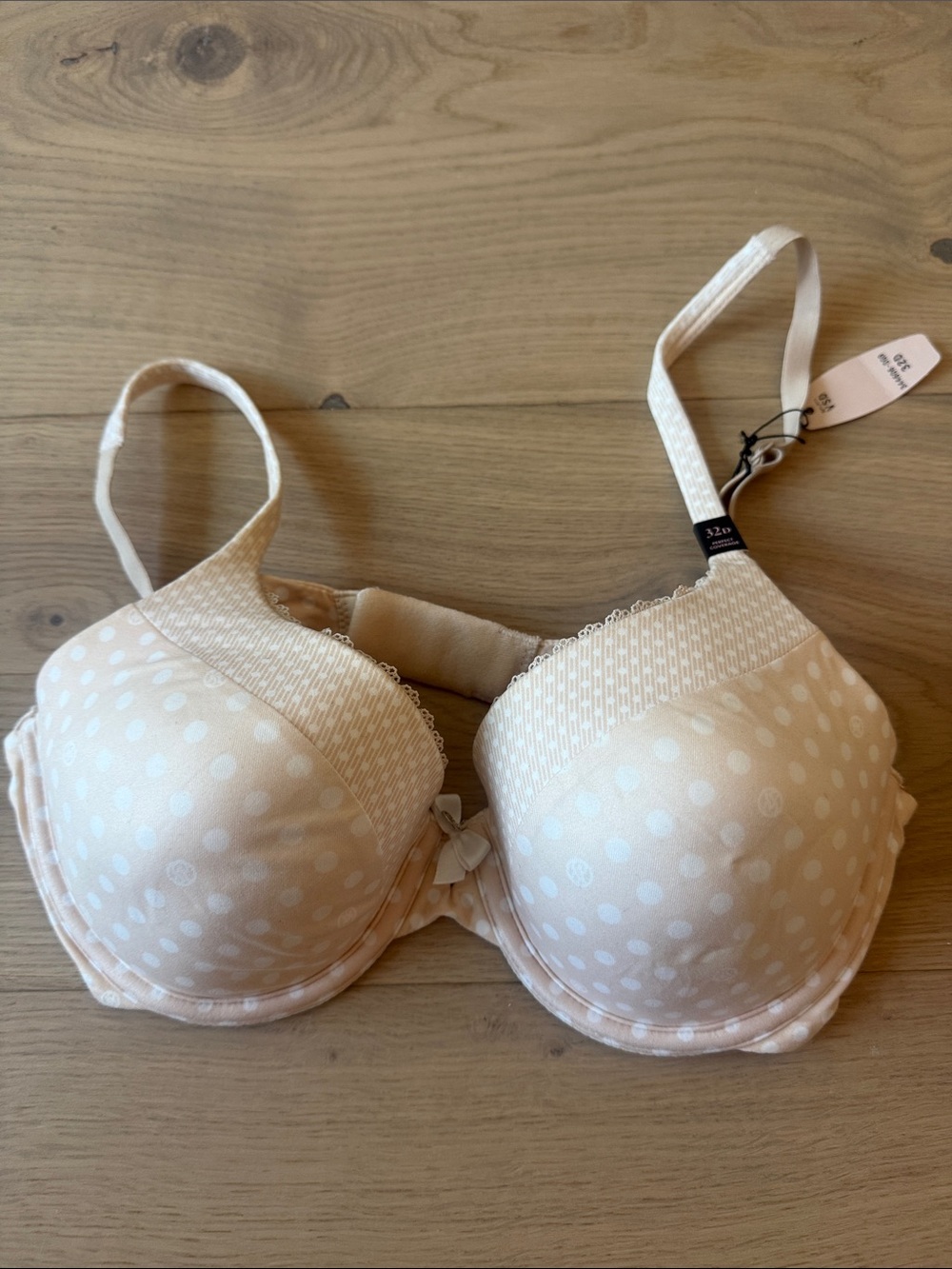 Victoria's Secret Nude Blush Polka Dot T-Shirt Bra